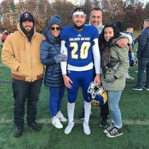 Meet your Posher, Yianni